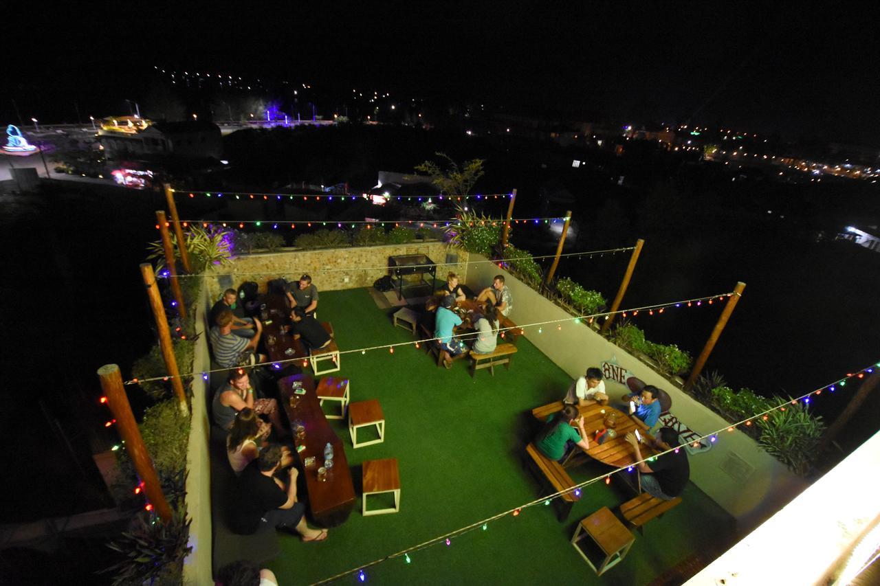 Mad Monkey Hostel Kampot (Adults Only) 外观 照片