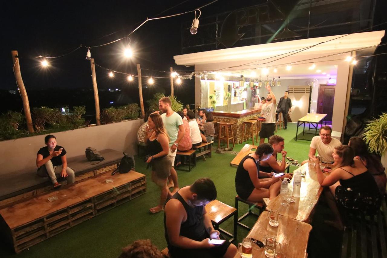 Mad Monkey Hostel Kampot (Adults Only) 外观 照片