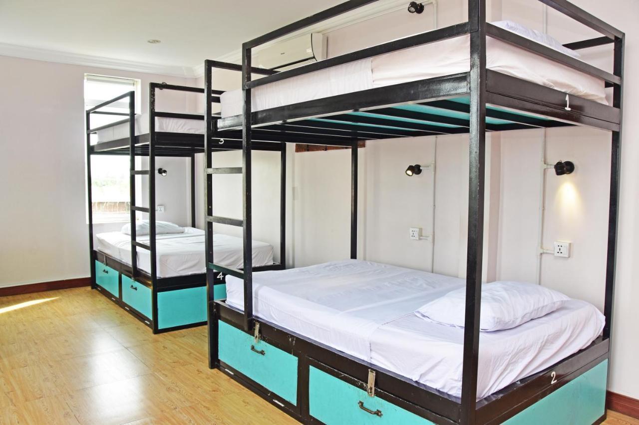 Mad Monkey Hostel Kampot (Adults Only) 外观 照片