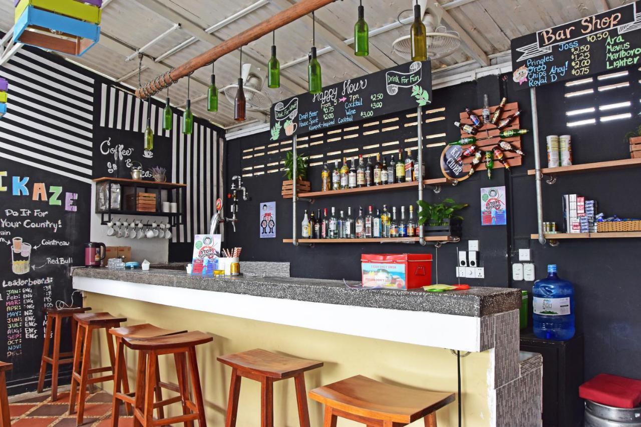 Mad Monkey Hostel Kampot (Adults Only) 外观 照片