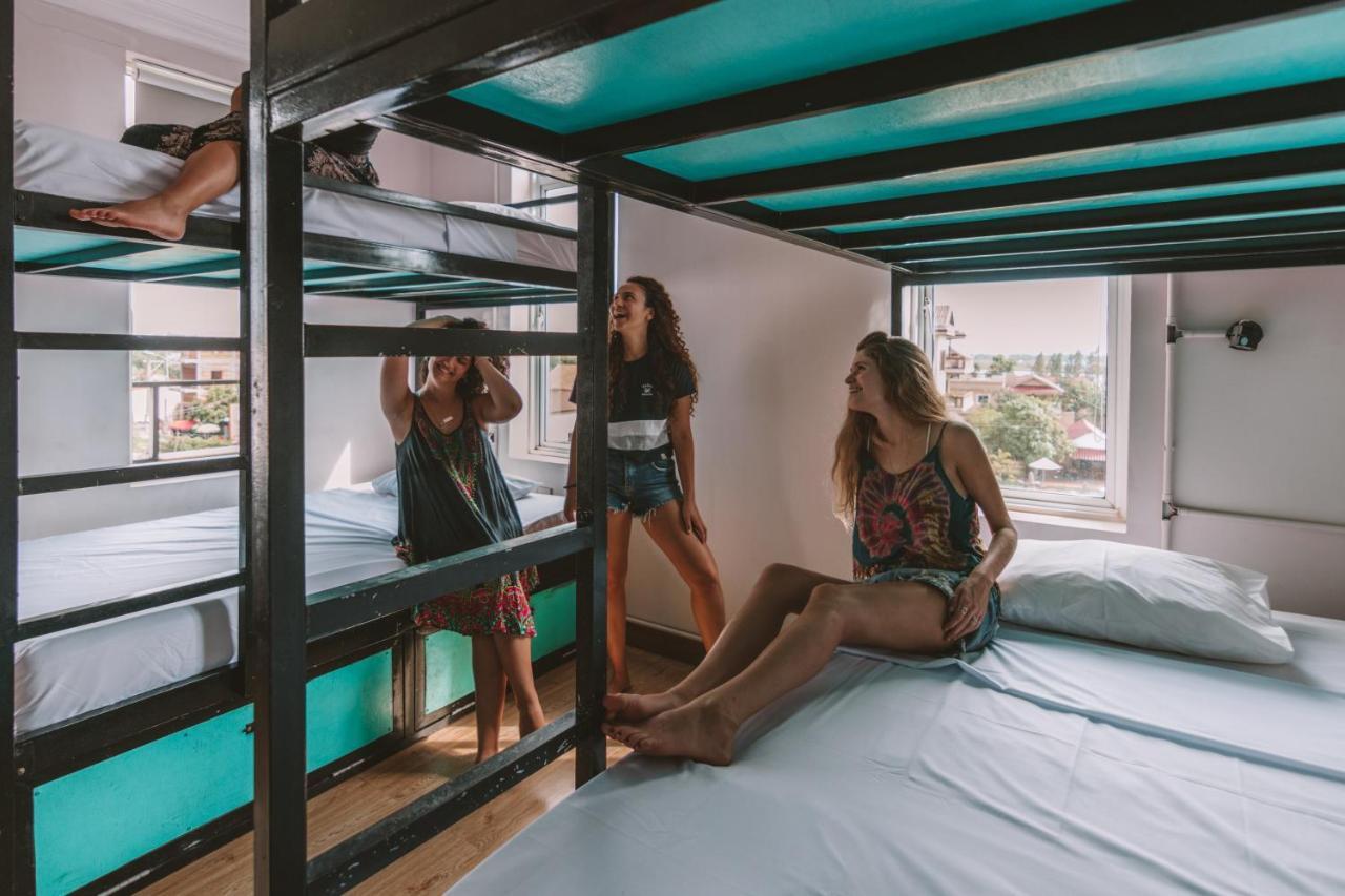 Mad Monkey Hostel Kampot (Adults Only) 外观 照片